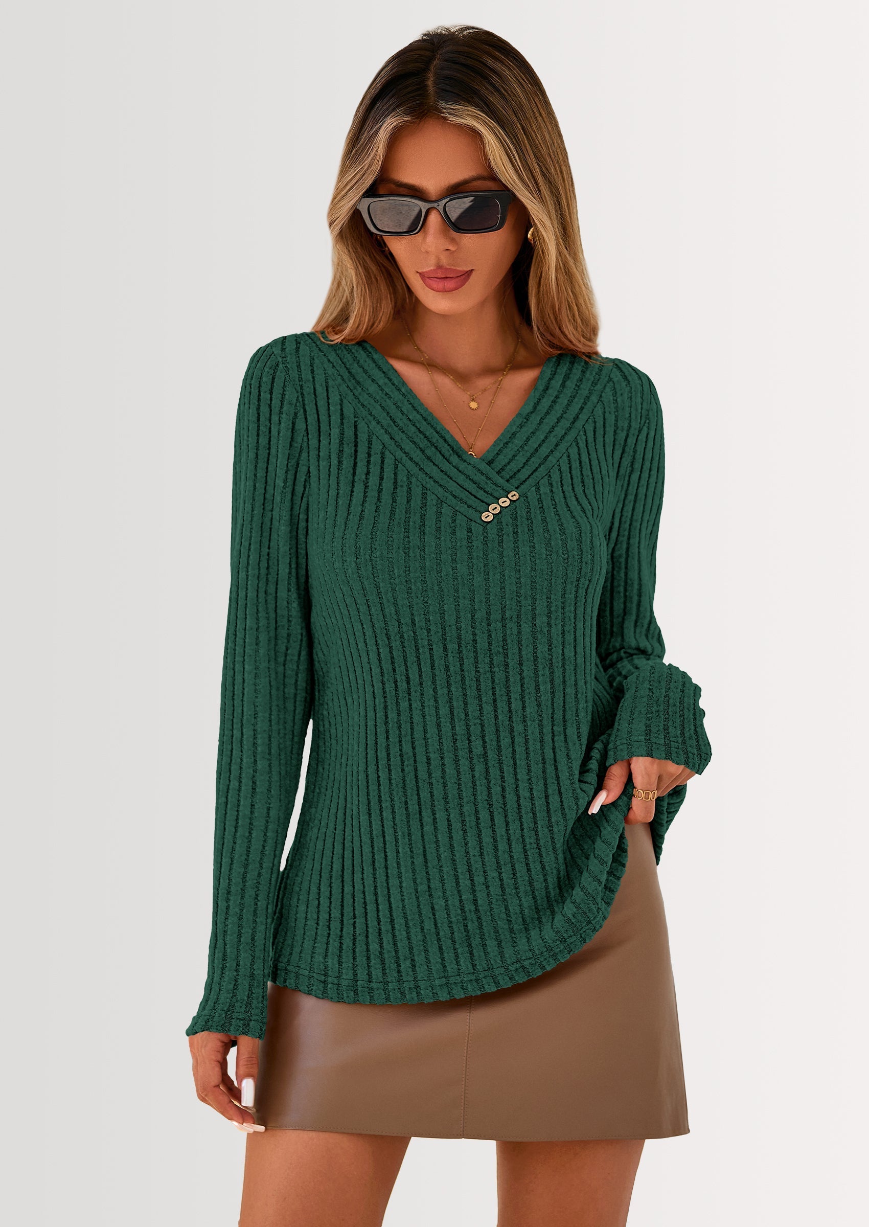 Women's Long Sleeve Shirts Fall Fashion Clothes Casual Ribbed V Neck Loose Tunic Tops Lightweight Sweaters