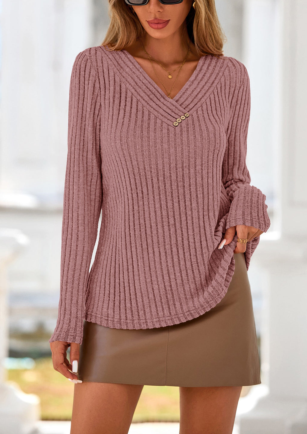 Women's Long Sleeve Shirts Fall Fashion Clothes Casual Ribbed V Neck Loose Tunic Tops Lightweight Sweaters