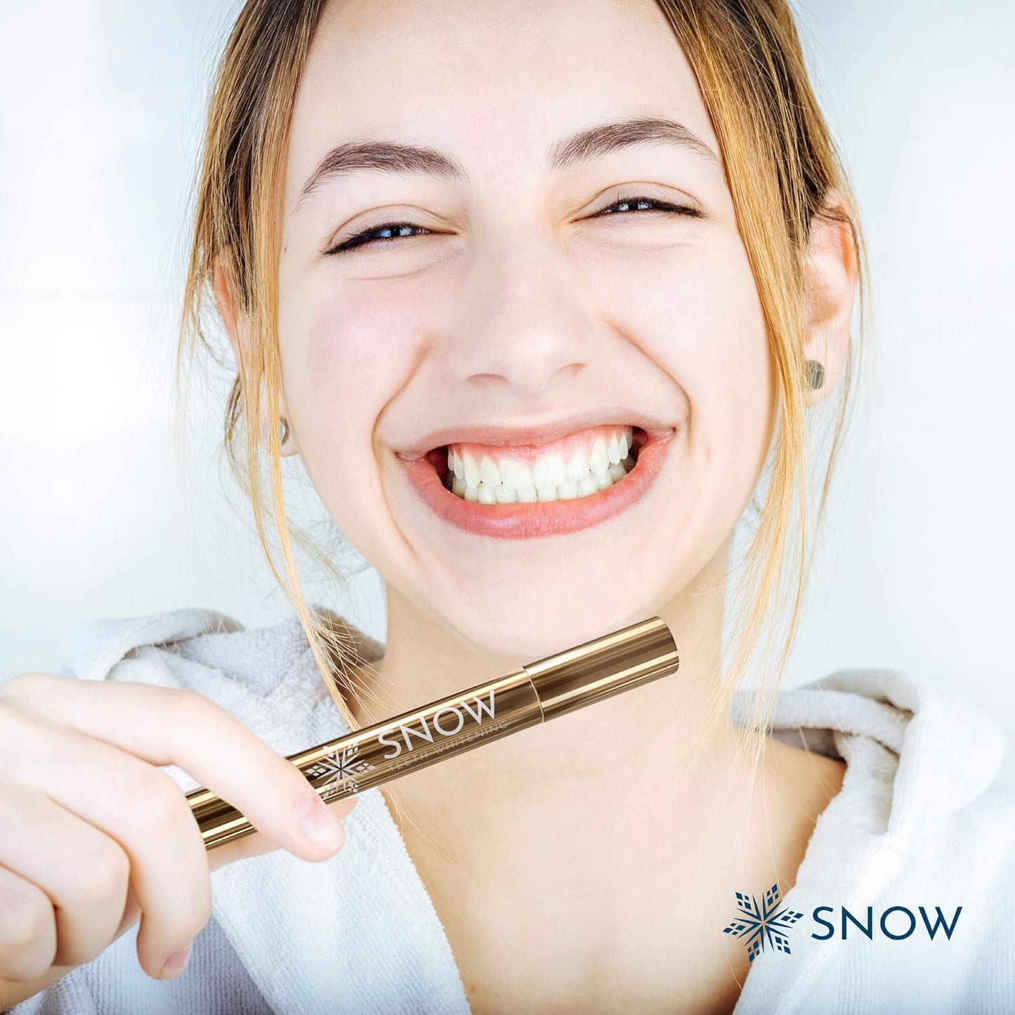 Snow Extra-Strength Teeth Whitening Pen