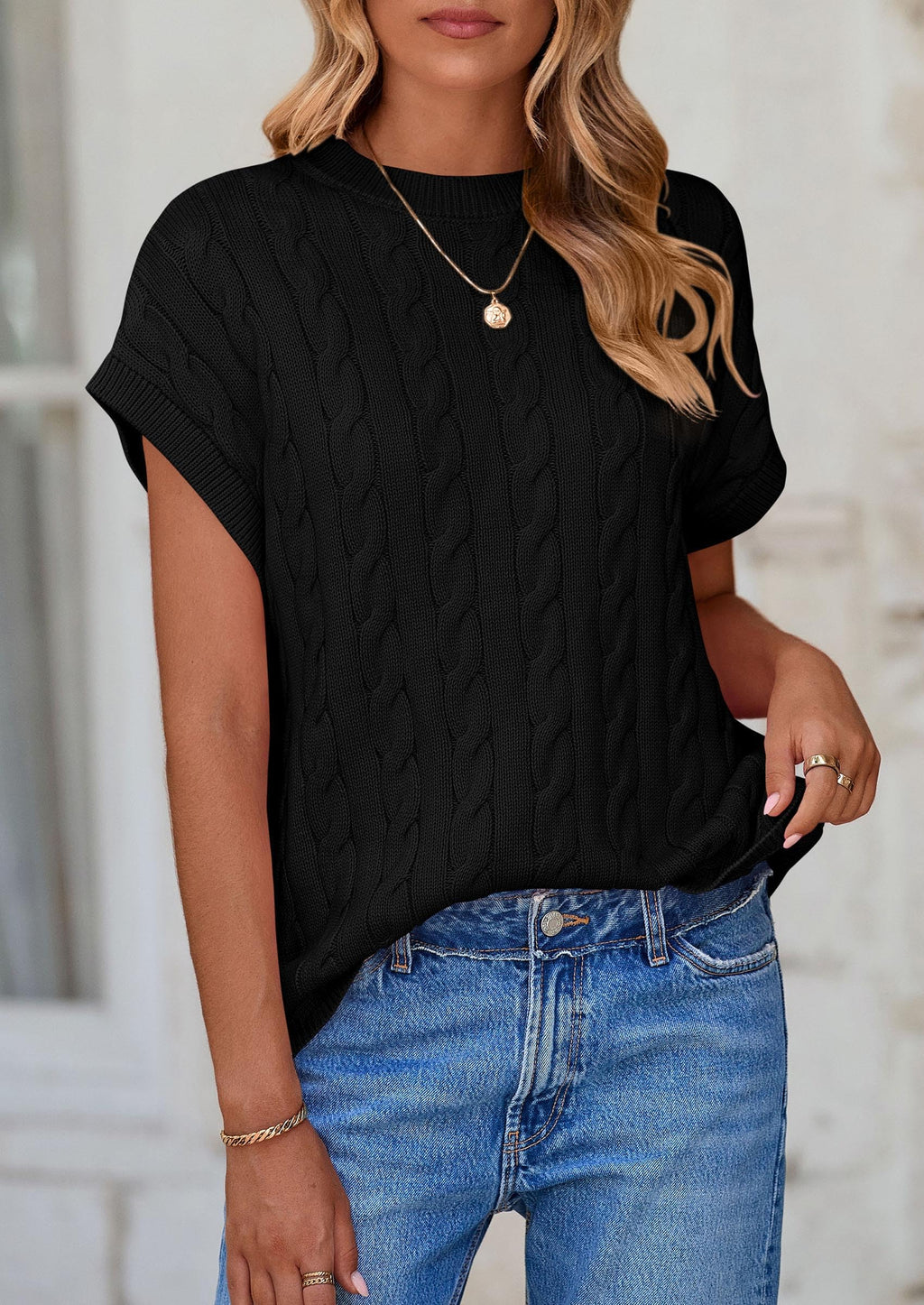 Women's Sweater Vest Summer Short Sleeve Tops Casual Crewneck Knit Oversized Pullover Trendy Spring Outfits