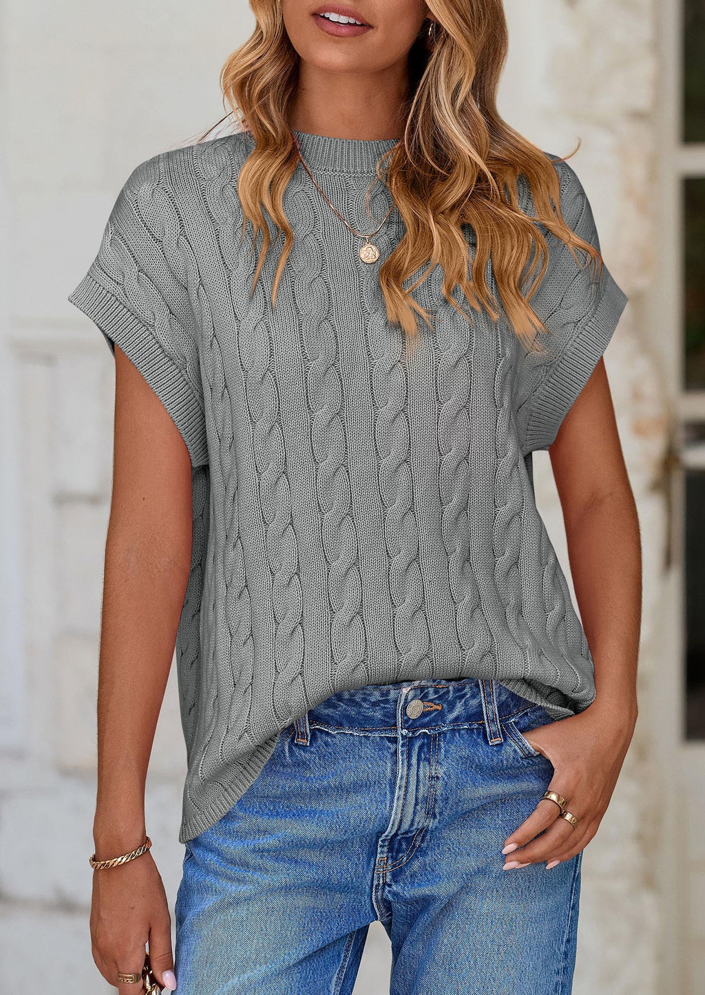 Women's Sweater Vest Summer Short Sleeve Tops Casual Crewneck Knit Oversized Pullover Trendy Spring Outfits