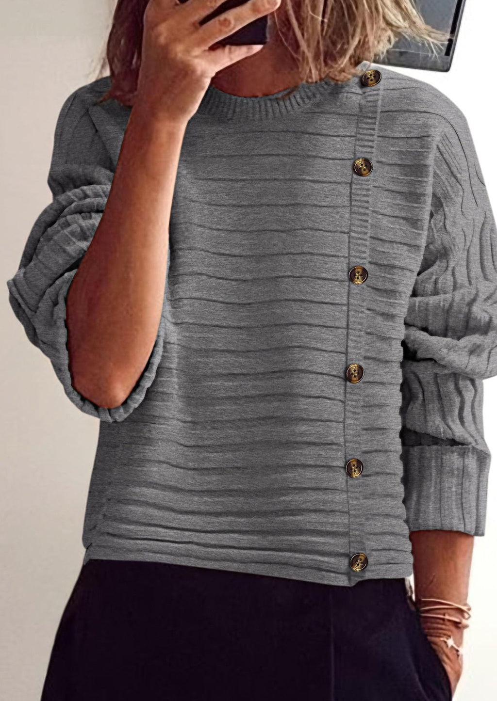 Womens Sweaters Fall Casual Long Sleeve Crewneck Button Loose Winter Knit Pullover Sweater Tops