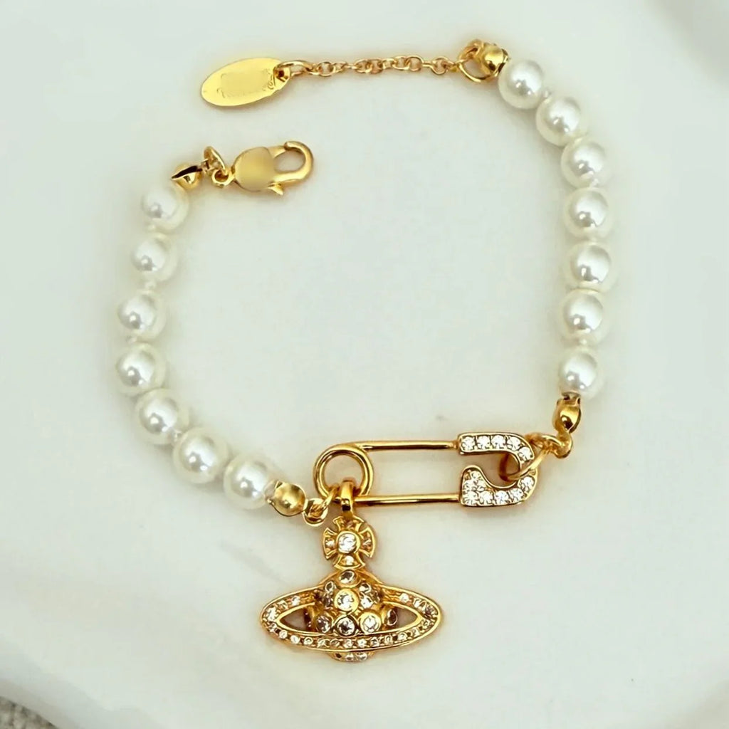 Esra Pearls Bracelet