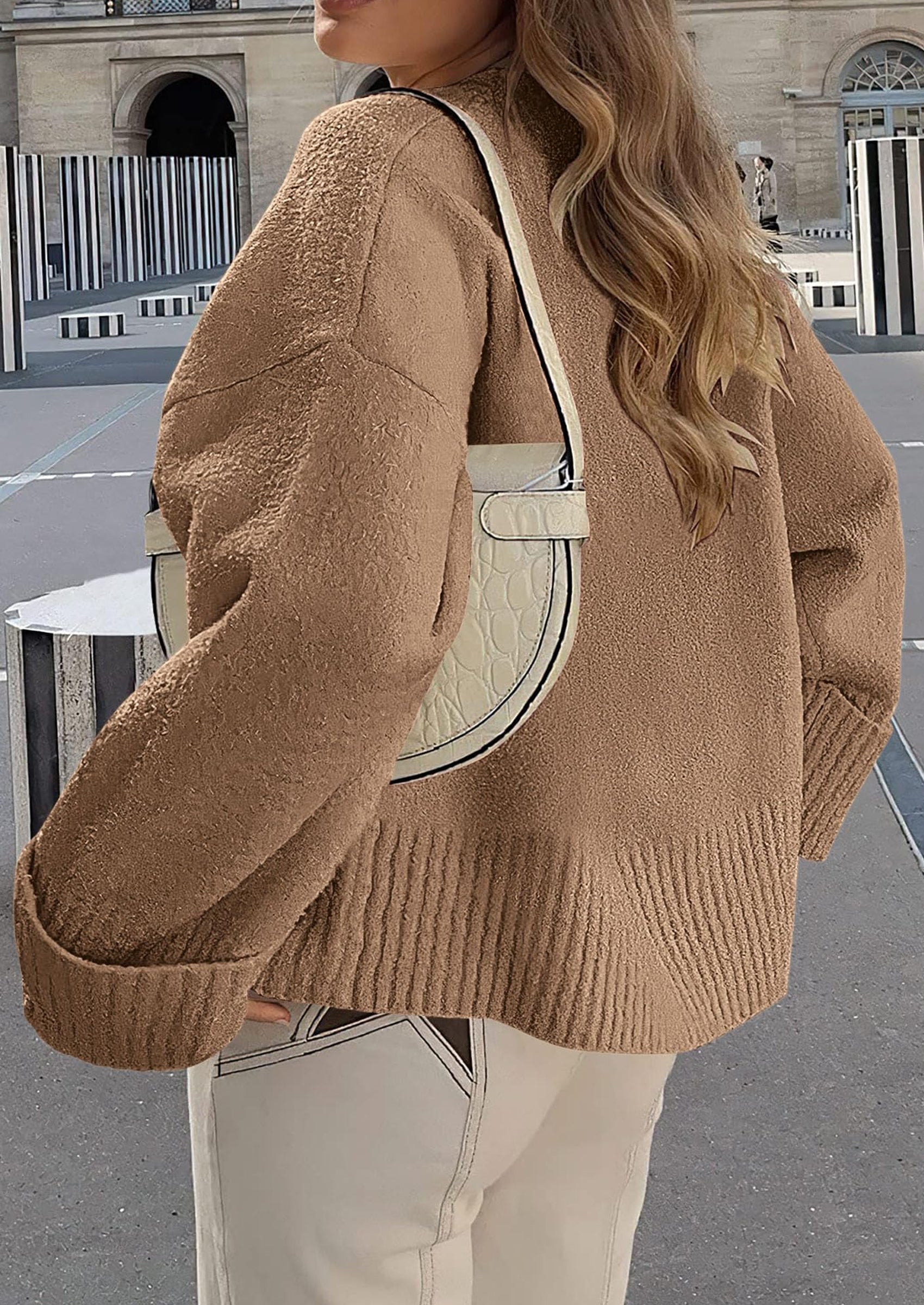 Women's Fall Oversized Sweaters Casual Crewneck Pullover Long Sleeve Fuzzy Chunky Knit Tops Blouse