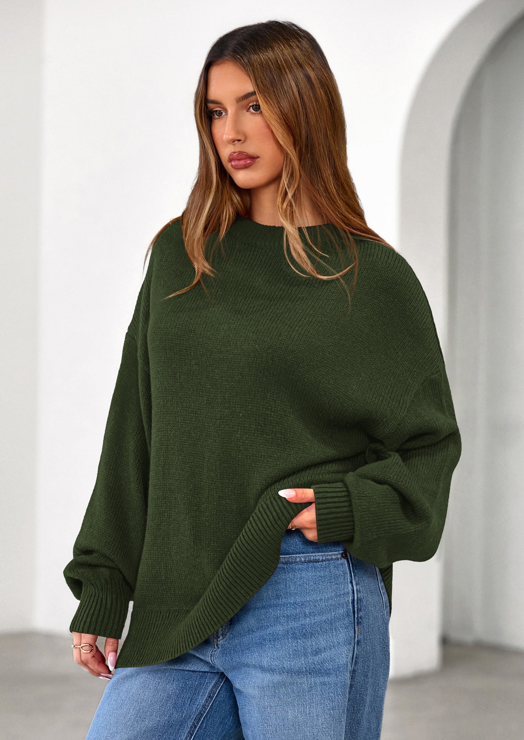 Womens Sweaters Fall Trendy Casual Crewneck Long Sleeve Cozy Knit Pullover Sweater Tops Winter Clothing