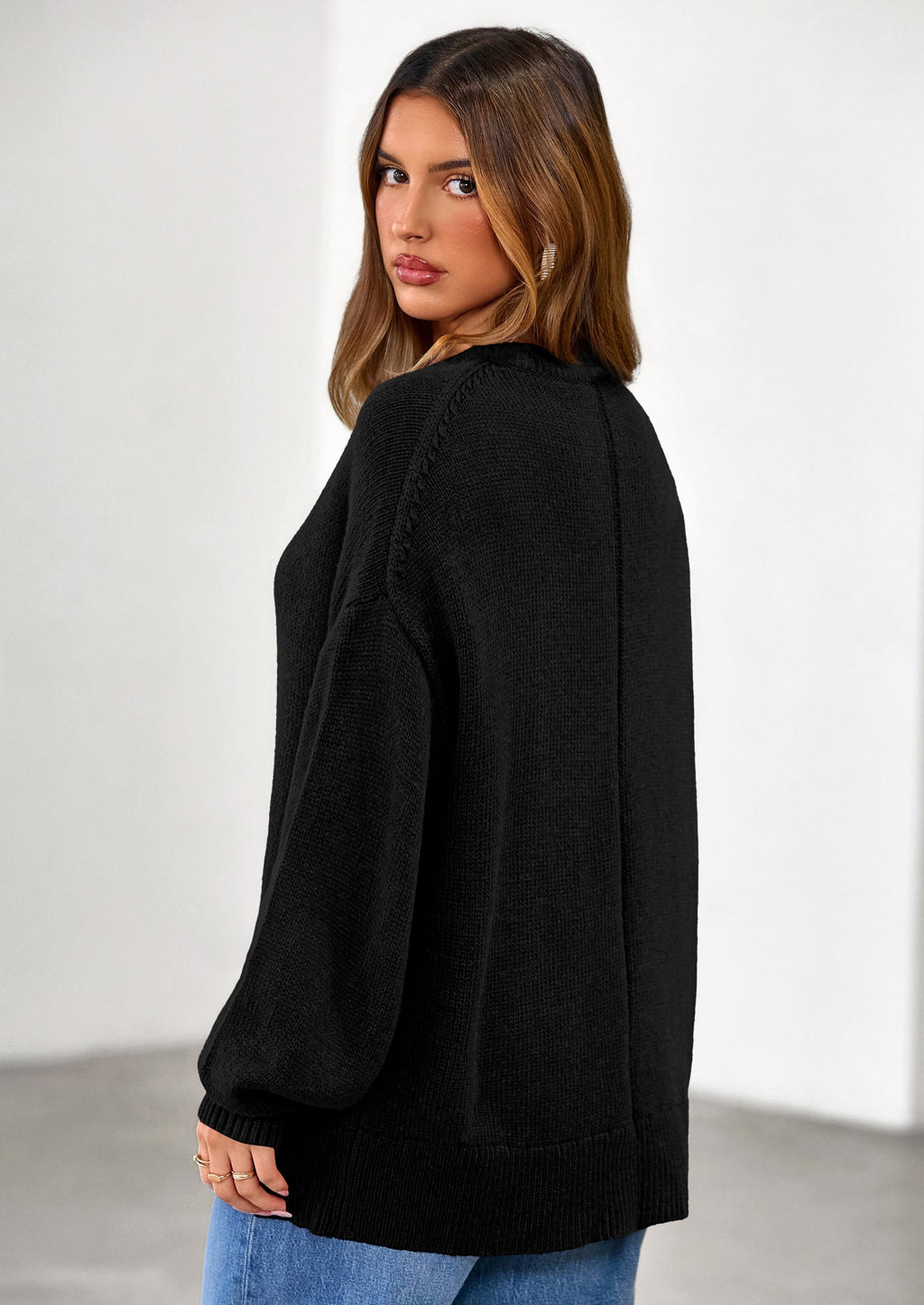 Womens Sweaters Fall Trendy Casual Crewneck Long Sleeve Cozy Knit Pullover Sweater Tops Winter Clothing